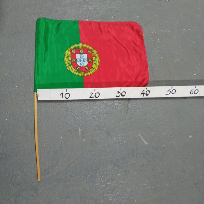 Bandeira média com suporte