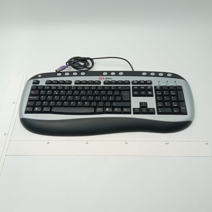 Teclado preto e cinzento